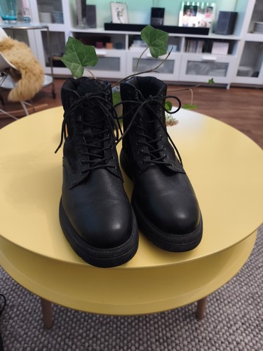 Boss boots mod - boss,